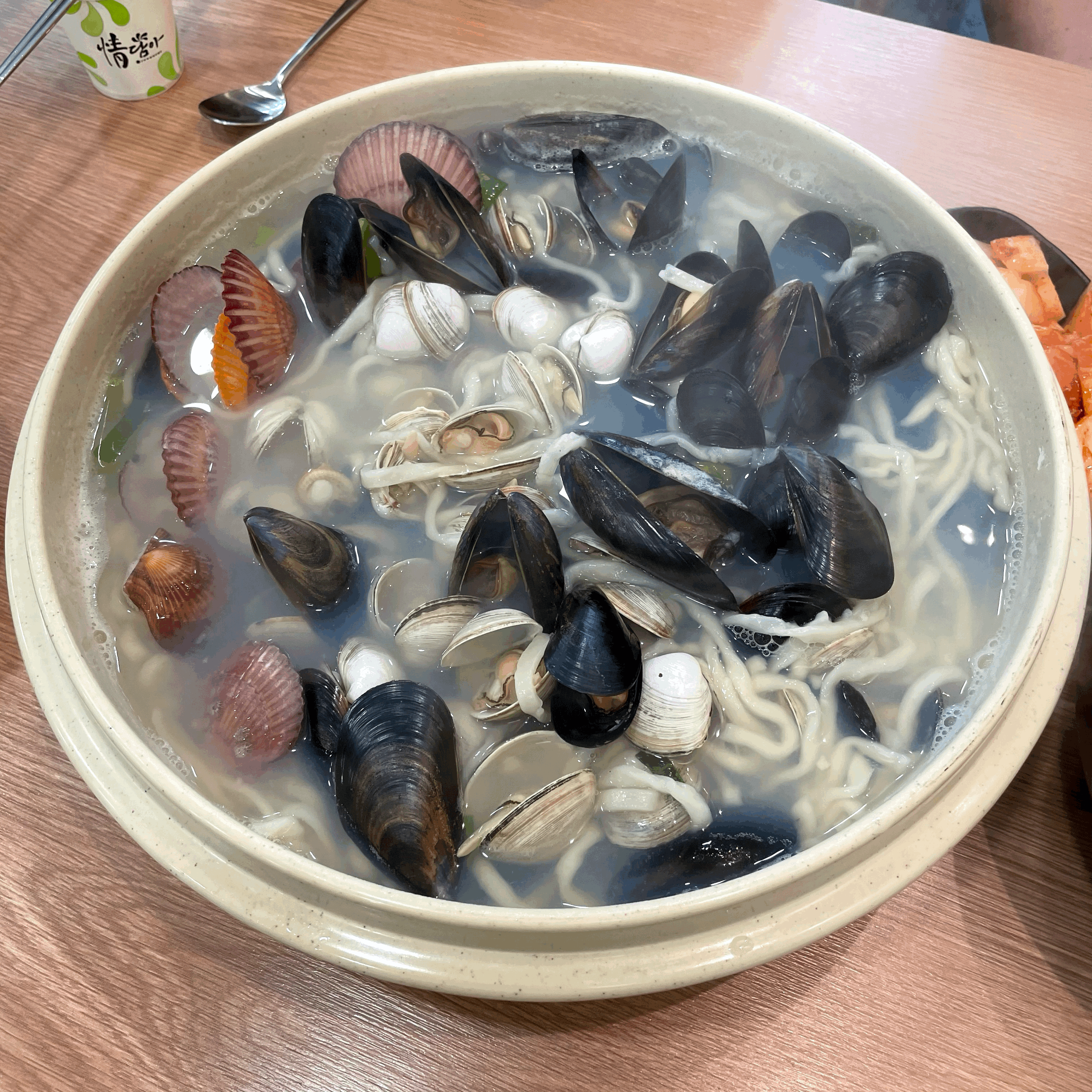 31CM해물칼국수 이미지
