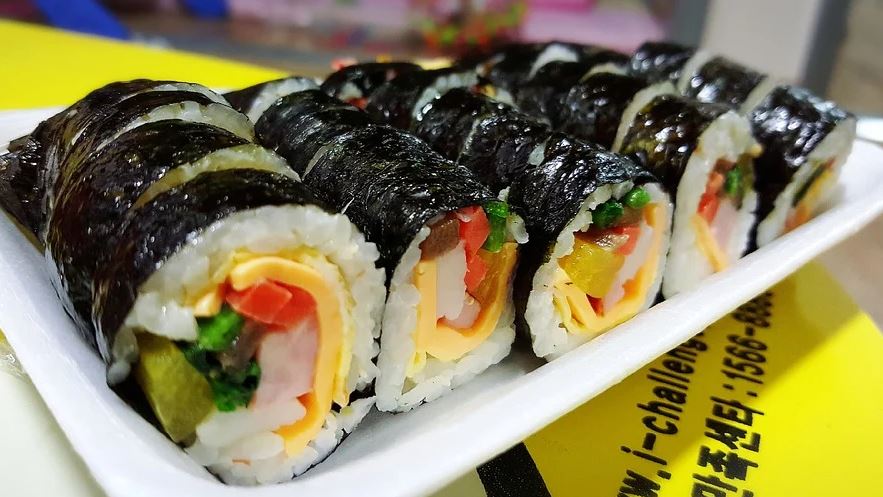  김밥의 다양한 종류와 유래