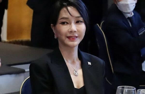 건진법사 김건희 목걸이