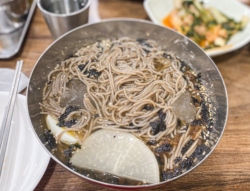 동치미 막국수