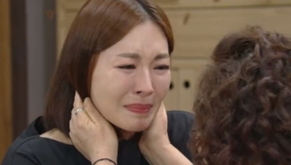 "여보 이건 정말 너무 한거 아니야!"산후조리 하러 집에 갔더니 내 짐을 전부 시댁으로 옮겨놓은 남편, 남편 출근하자 180도 달려져 날 부려먹던 시어머니 때문에…
