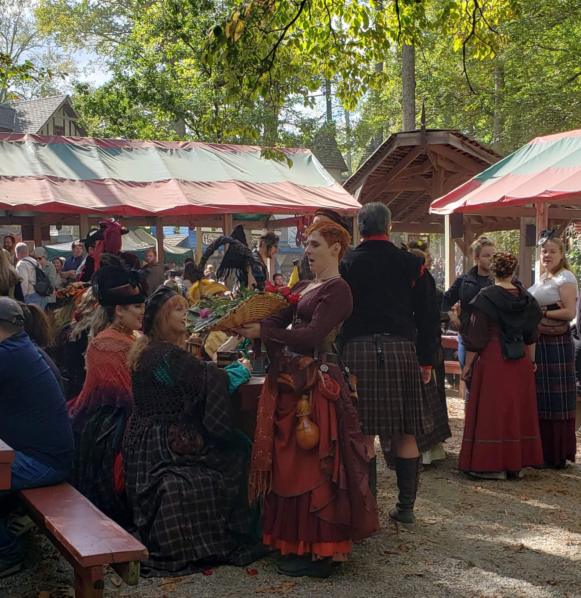 renaissance festival ladies