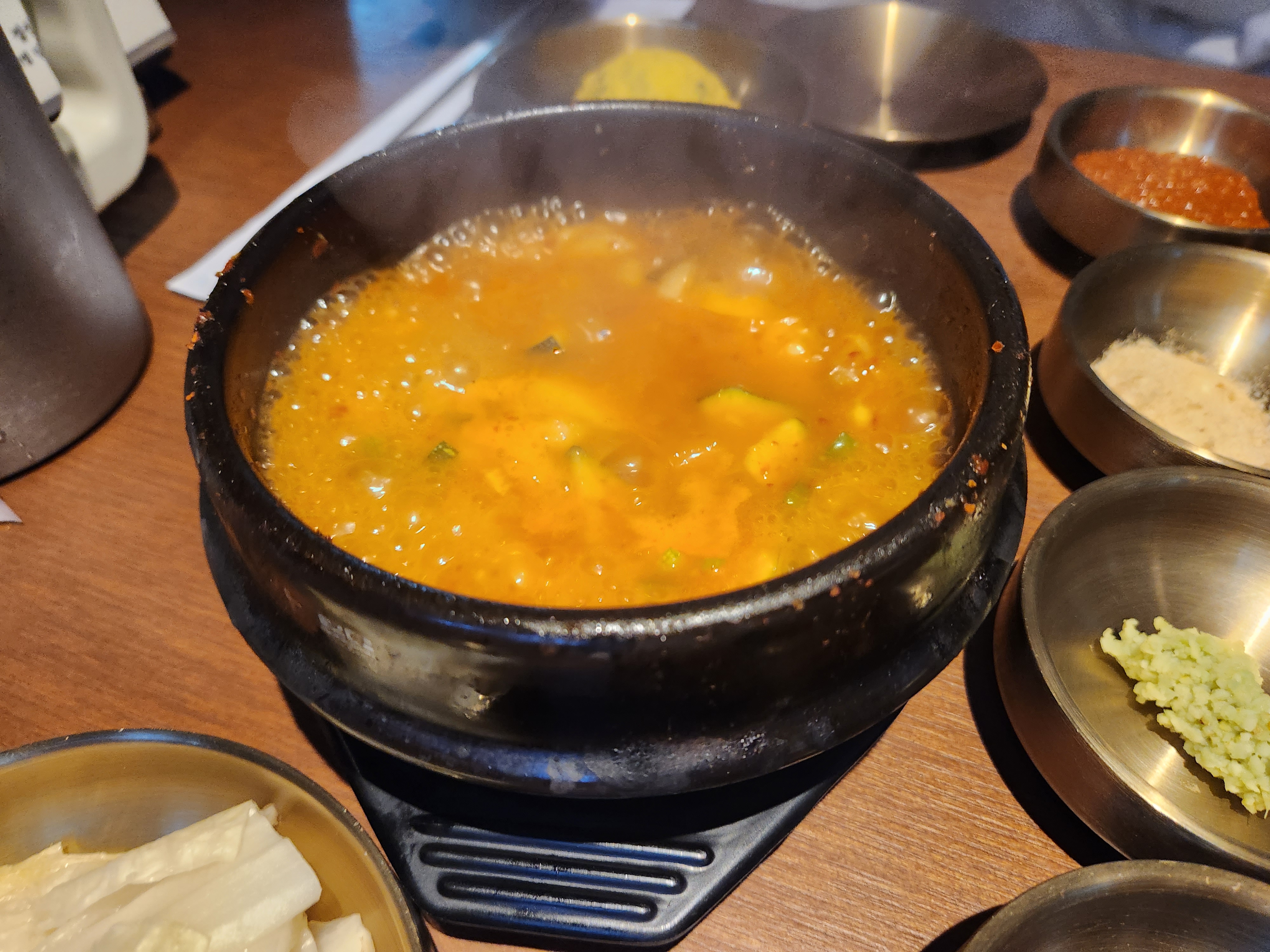 설야멱 순두부찌개