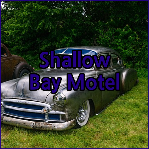 Shallow Bay Motel & 