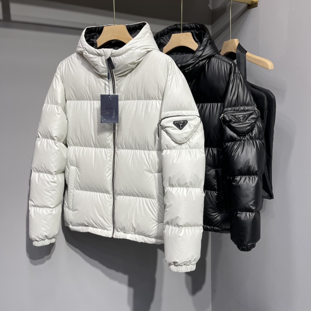  [PRADA] 프라다 리네아 로사 다운 패딩 자켓 (2 COLOR)