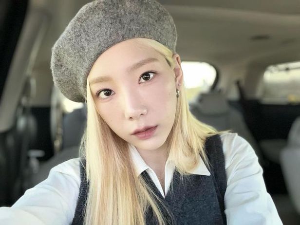  태연 (인형같은 미모를 자랑하는 모습)