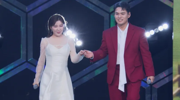 갈라쇼의 하이라이트, 송가인X천록담의 '평생' 듀엣