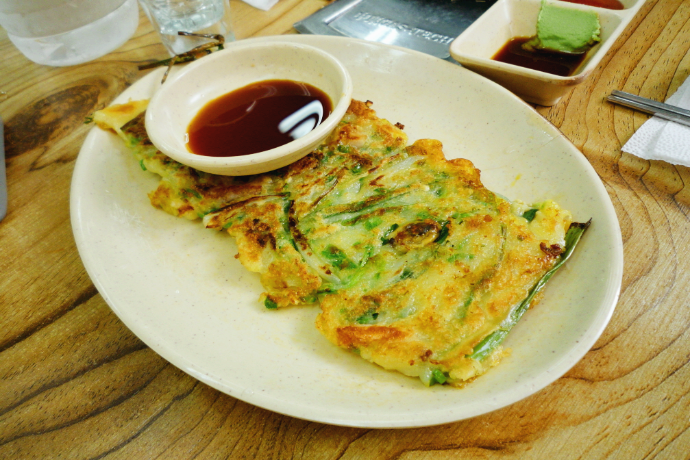 대전 여행 맛집 칼국수 물총 조개 맛집 오씨손칼국수