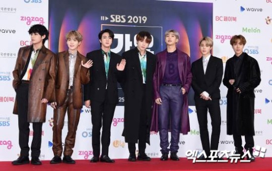  '방방콘→가상 졸업식' 방탄소년단, 온라인에서도 묵직한 존재감