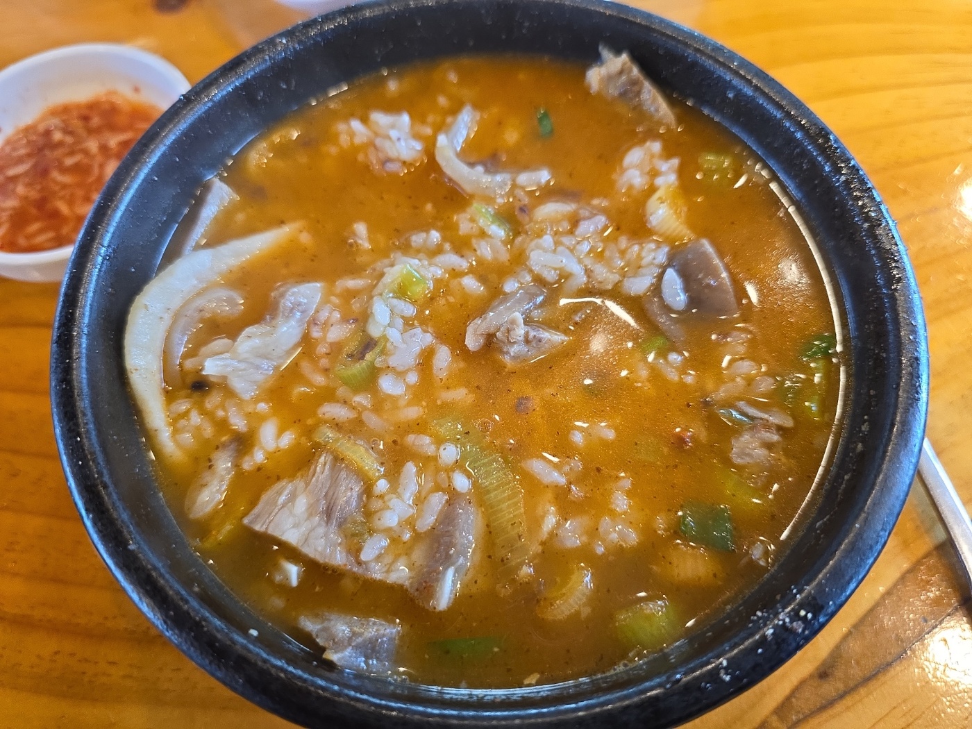 밥 말은 국물