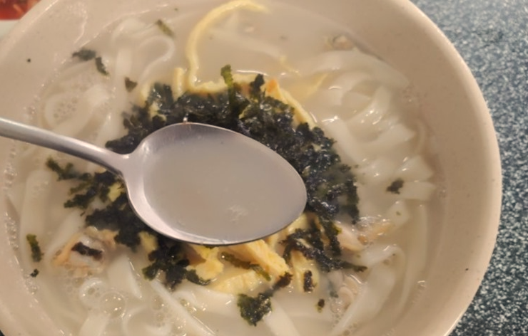 칼국수-국물