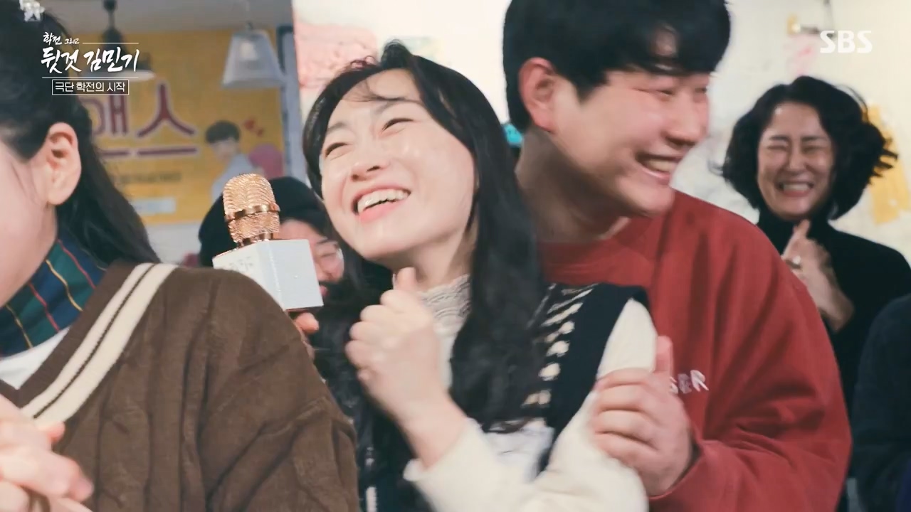 SBS 스페셜 학전 그리고 뒷것 김민기 1부.E659.240422p-NEXT.mp4_20240501_152328.134.jpg