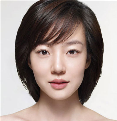  동안화장법 광채와 블러셔를 이용하세요