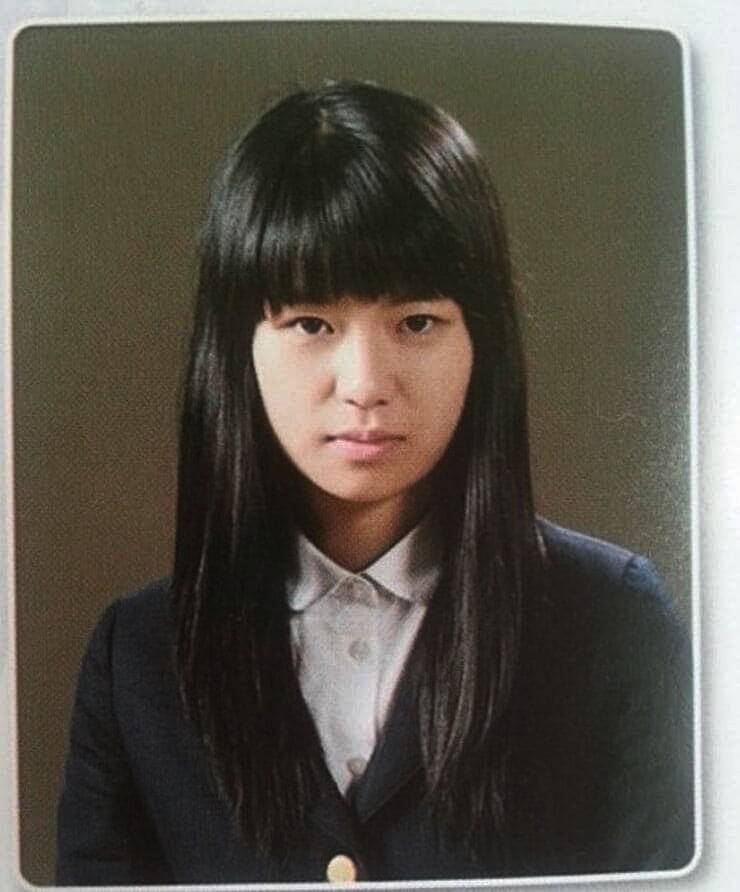 배우-임지연-졸업사진