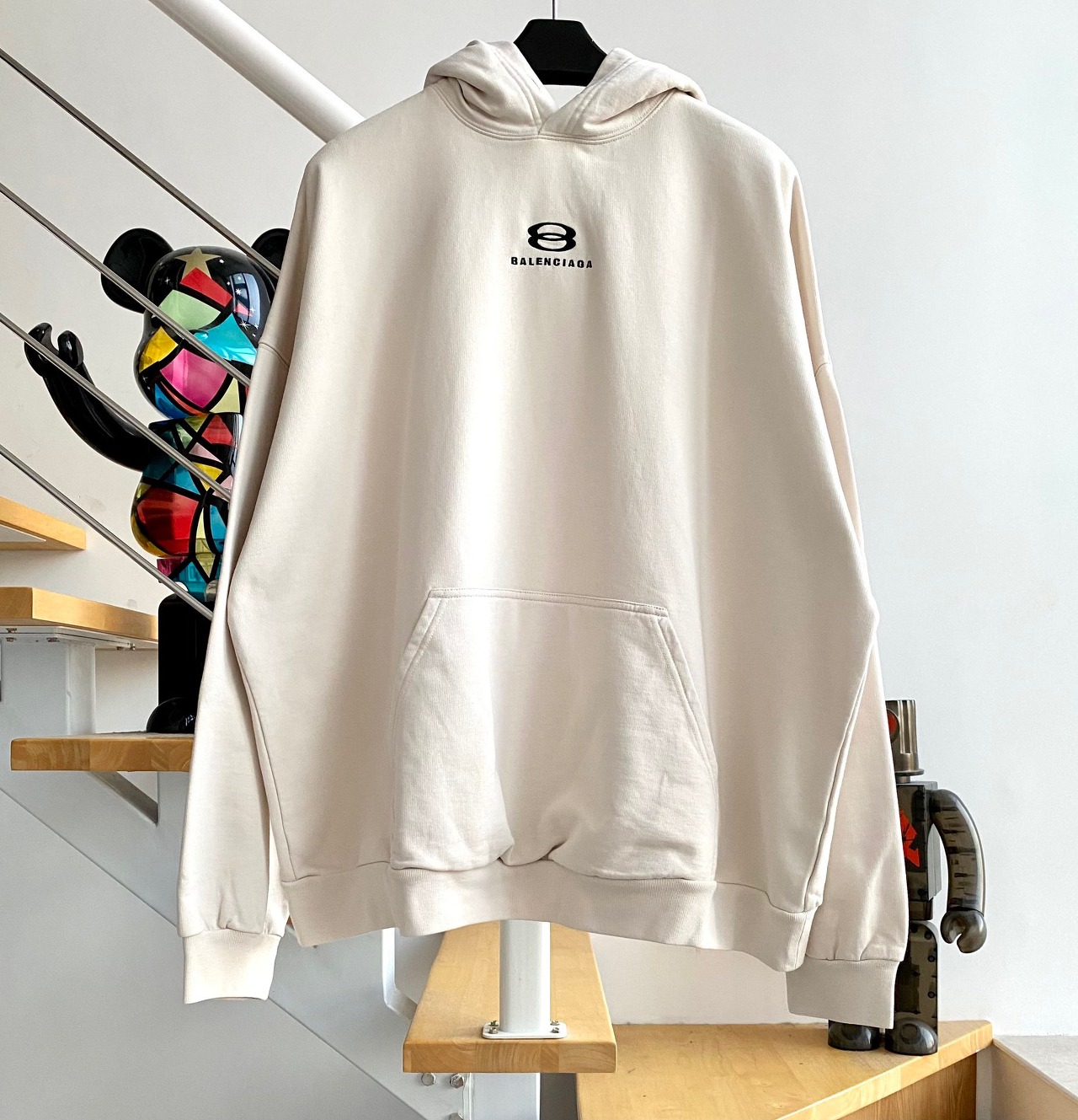  [BALENCIAGA] 발렌시아가 유니티 스웨트 셔츠 후드 티셔츠 674986 TLVG1 9054
