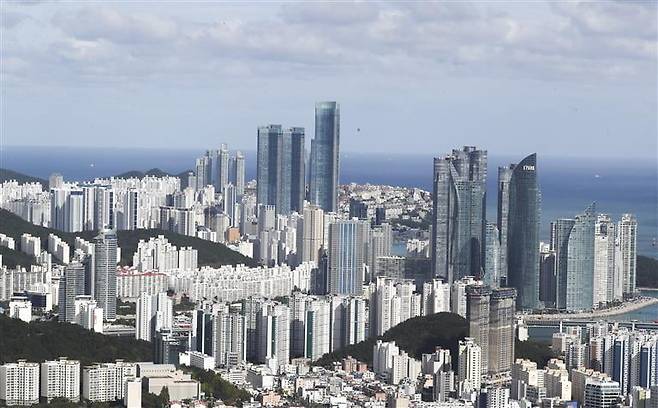 1. 2024년 부동산 시장의 상황