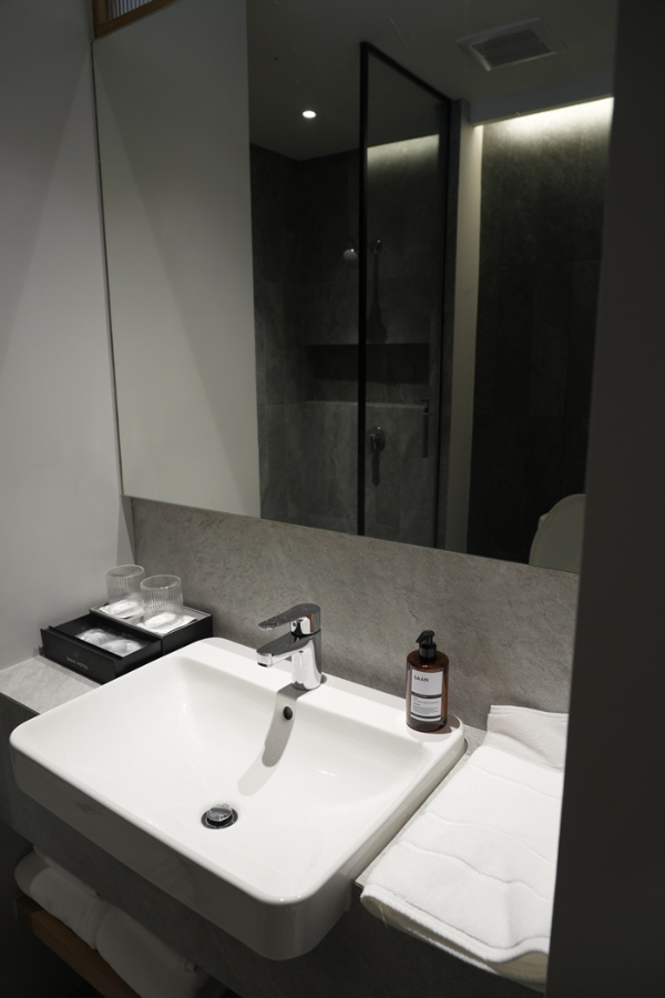 Saan_Hotel_Sathon_Charoennakorn_세면대