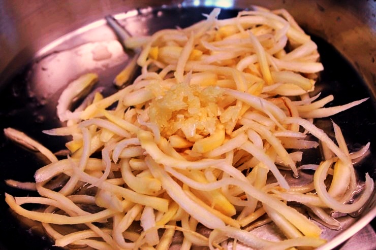  도라지 볶음 무침 나물 초간단 레시피 쓴맛제거