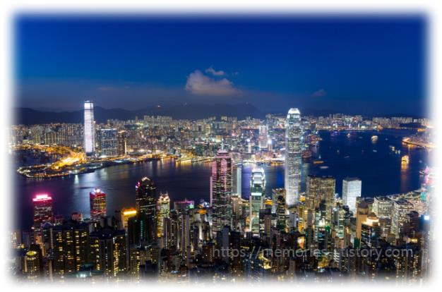 홍콩 야경: 빛나는 도시의 아름다움 홍콩여행 피크트램