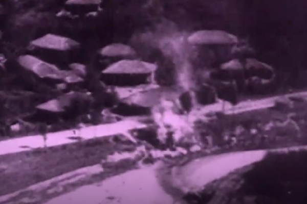 토요미스테리 극장 유령의 집 귀신이 사는 빌라 - undefined - 1950년 6월 25일 새벽 토요미스테리 극장 유령의 집 귀신이 사는 빌라 - undefined - 1950년 6월 25일 새벽