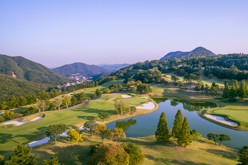 경기도 이천 지산포레스트리조트 봄 전경