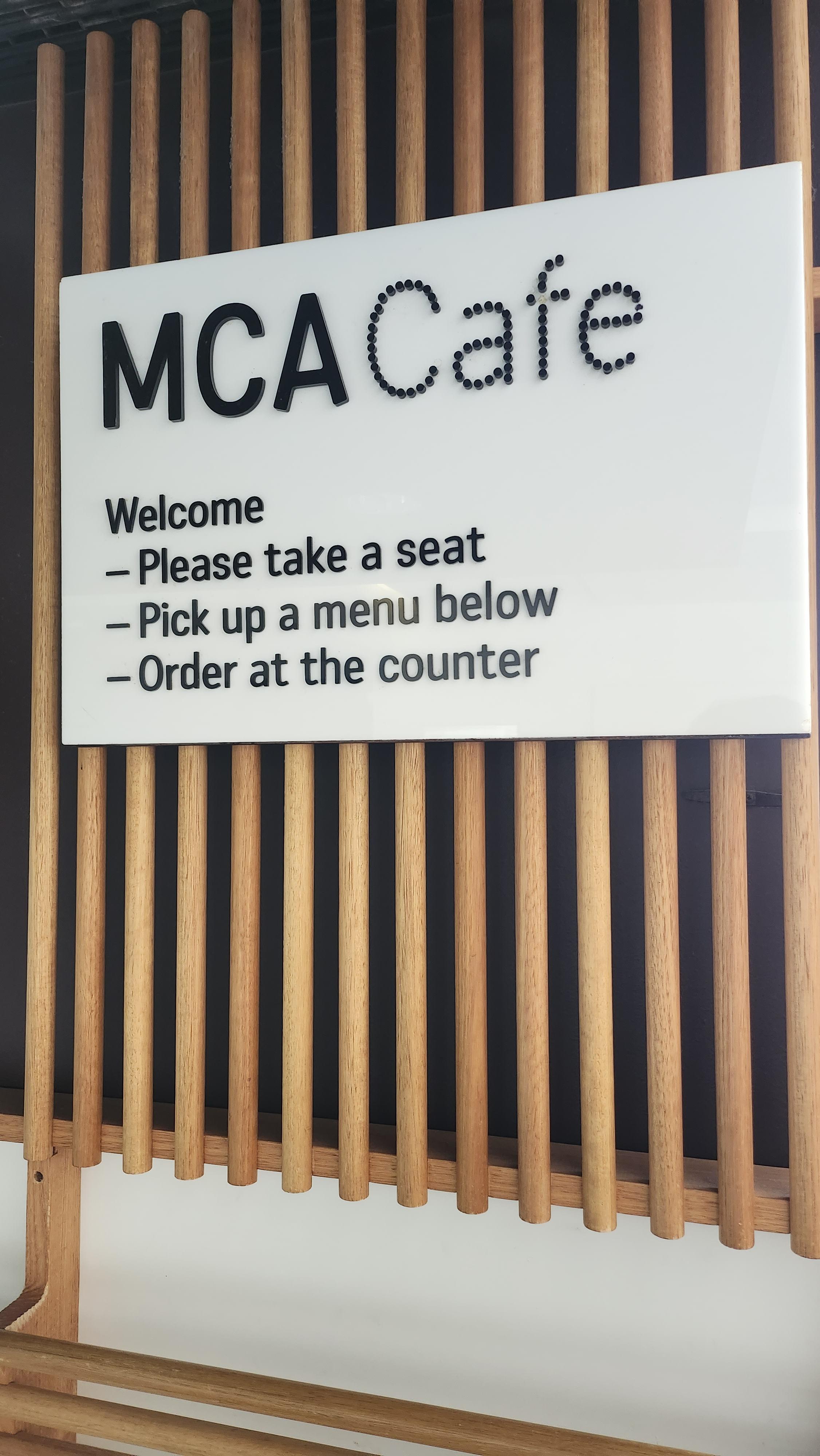 MCA 카페
