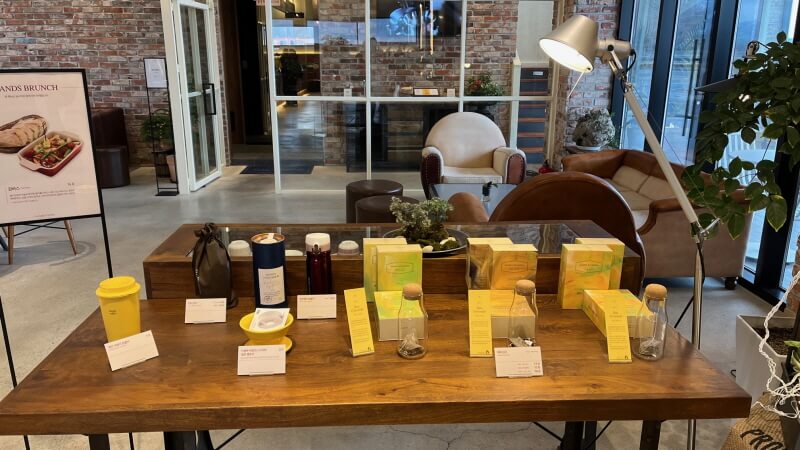 핸즈커피 남구미IC점 1층 내부 전경