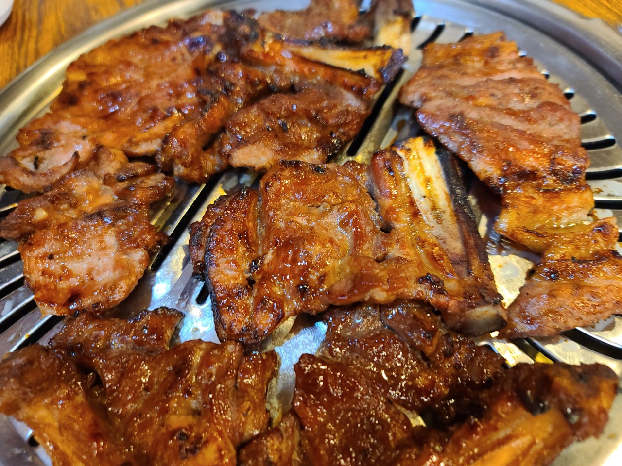 생생정보 &lt;장사의 신&gt; 맛집 &quot;약수역 담양숯불떡갈비&quot; – 27년 전통, 숯불향 가득한 고기 맛집!