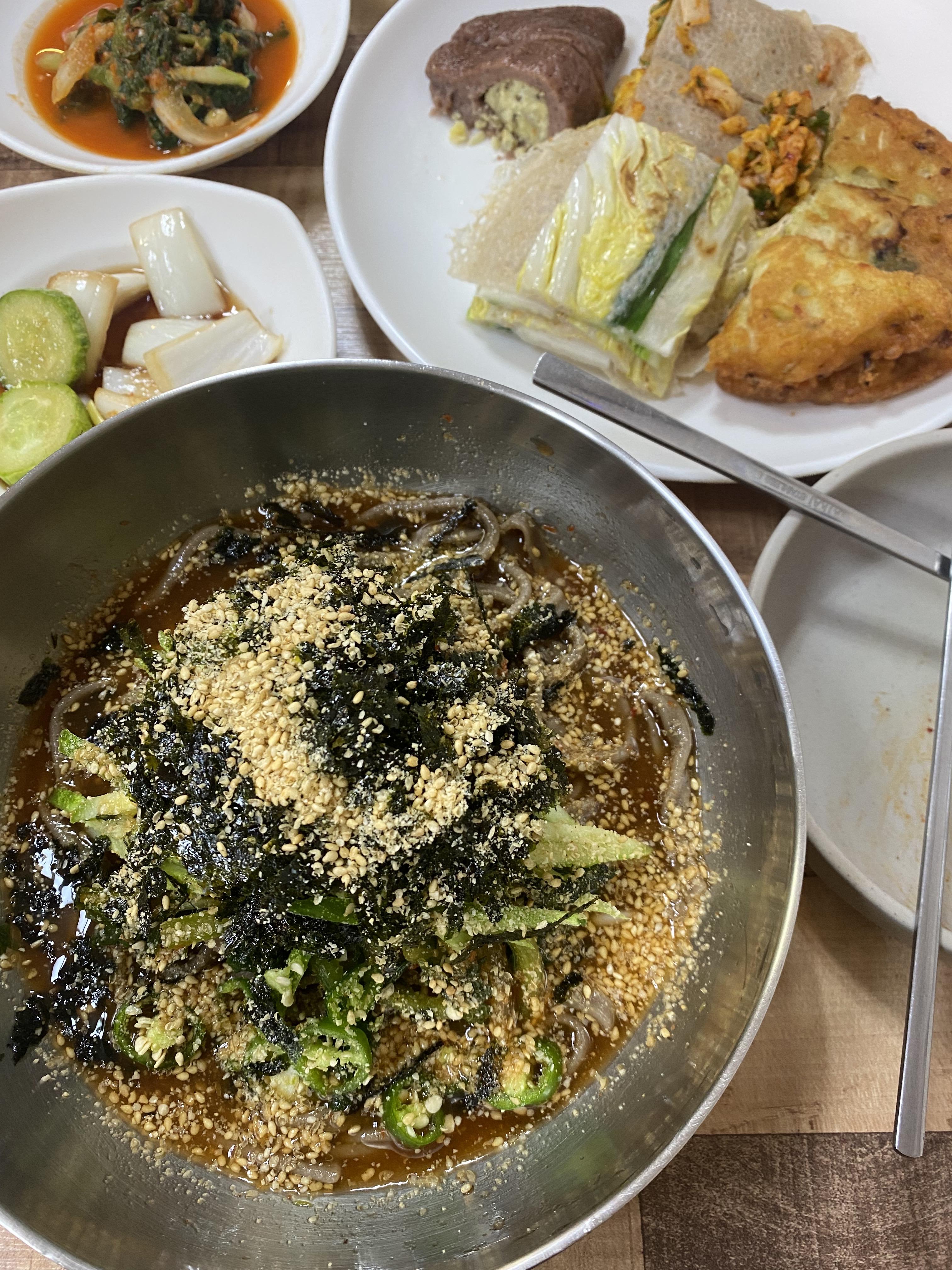 콧등치기-콧등치기비빔면-콧등치기국수