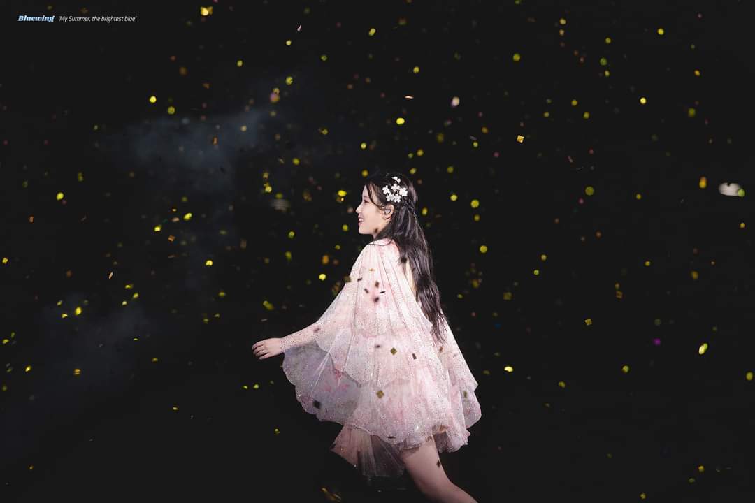 아이유-잠실콘서트-사진
