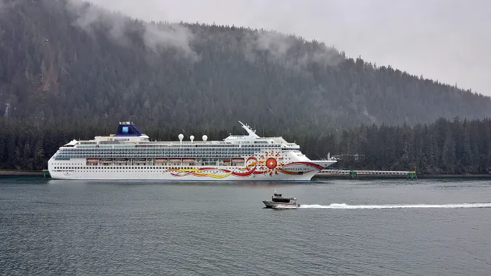 노르웨지안 선 (Norwegian Sun)