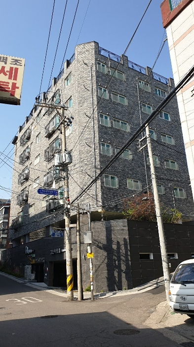 서울남부지방법원2022타경104805 대상물건 소재 건물
