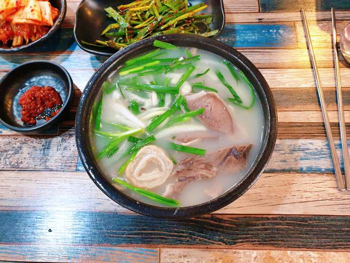 6시내고향 부산 부평 깡통시장 전국 택배 돼지국밥 맛집