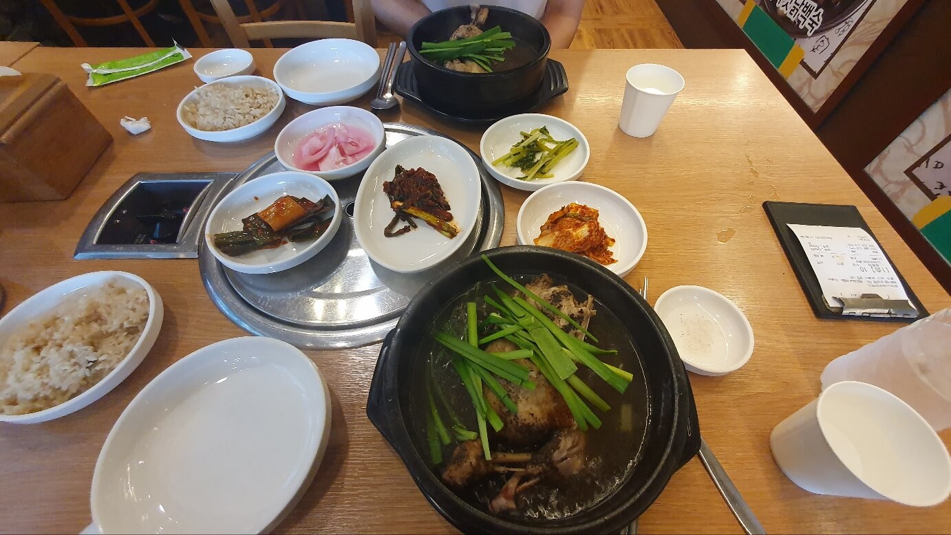 풍암 능이버섯 삼계탕