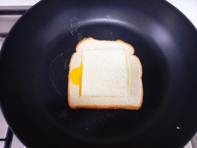  아침식사 대용 한장 토스트 만들기 