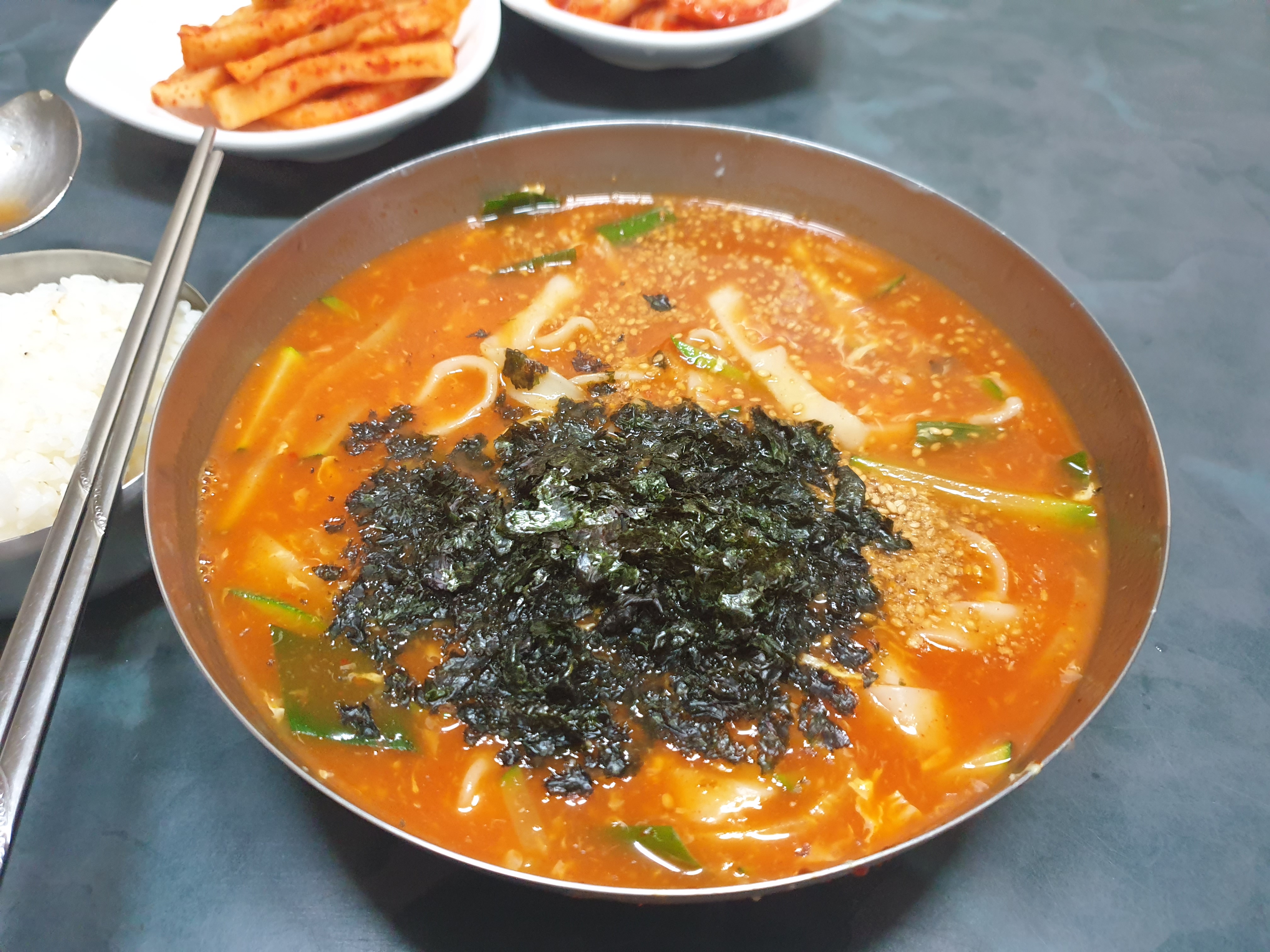  강릉맛집 : 내맘속 1등 장칼국수 '형제칼국수'