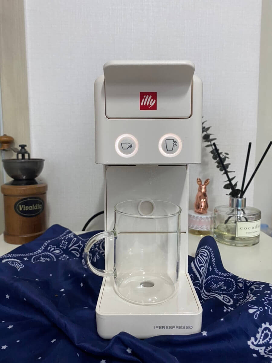  일리 illy 에스프레소 커피머신 Y3.3 내돈내산 후기