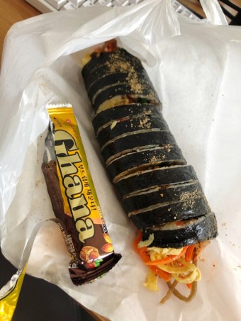 팔뚝 김밥
