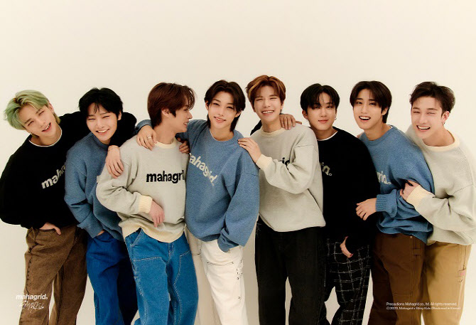 스트레이키즈.