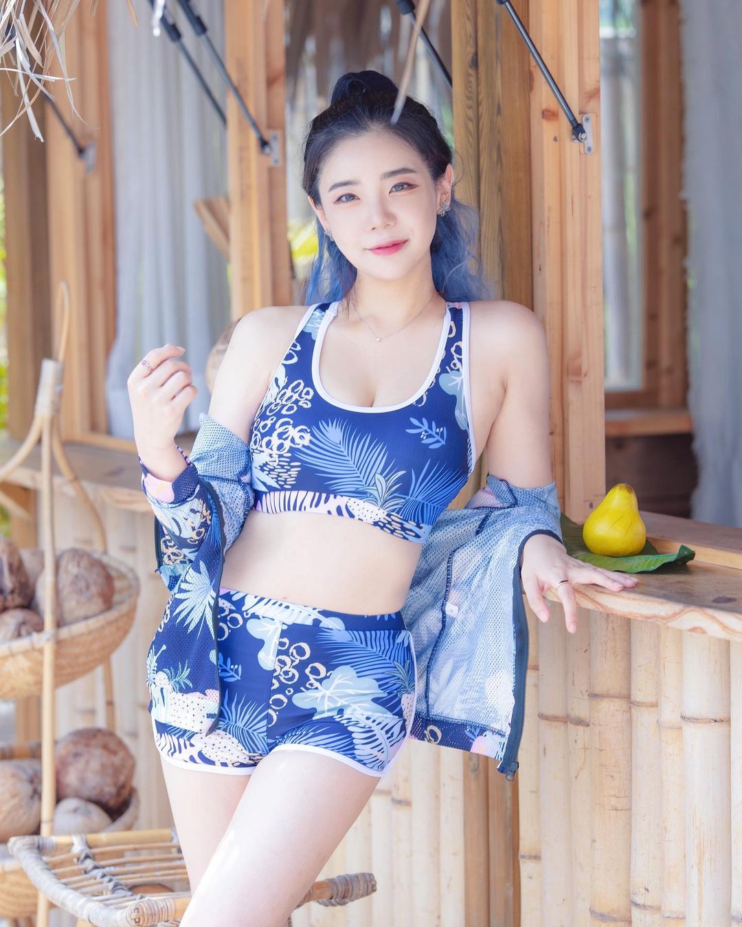  레이싱모델 채비니 인스타그램 셀카 사진들 모음