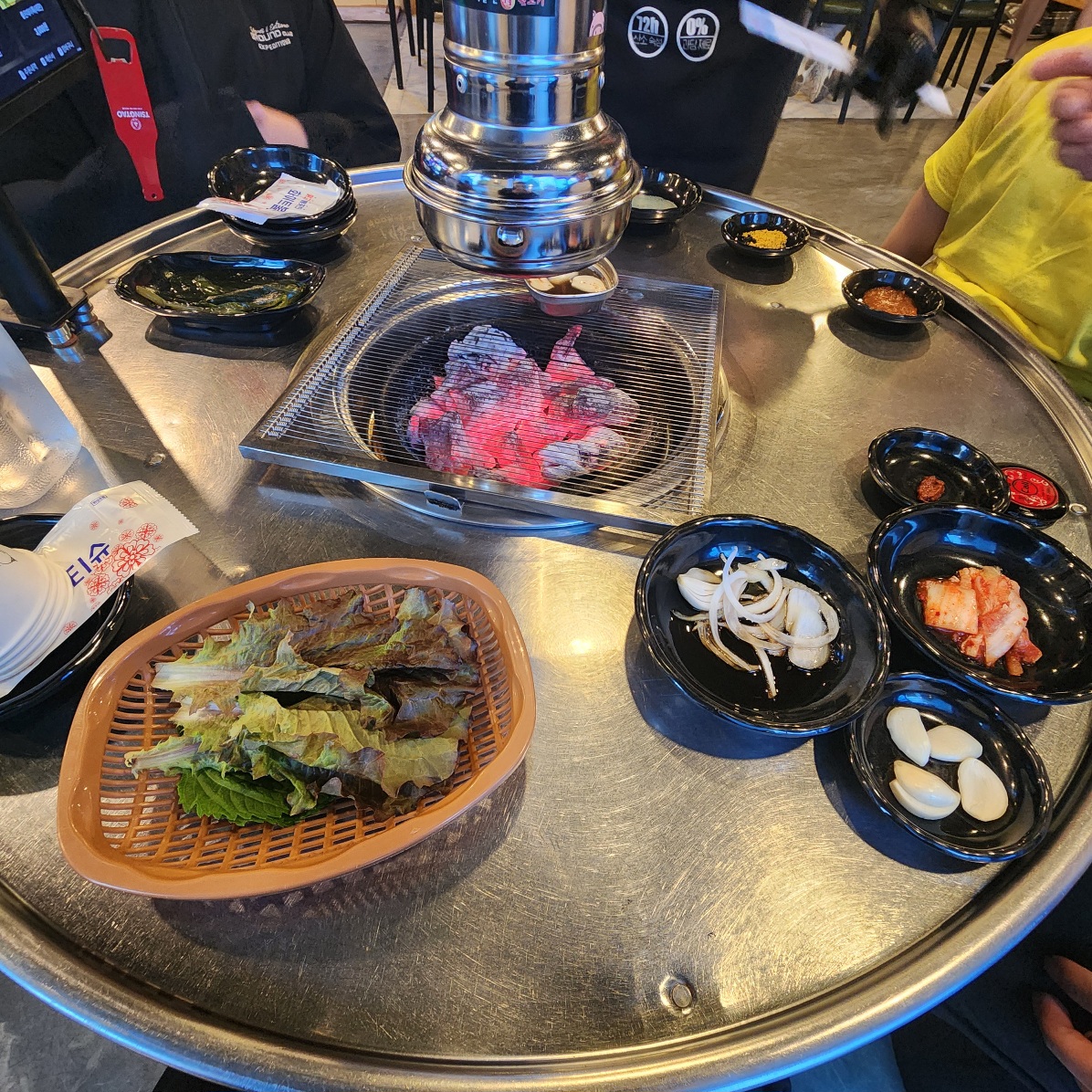 경주-충효동-맛집-빼돌린-뒷고기-기본상차림