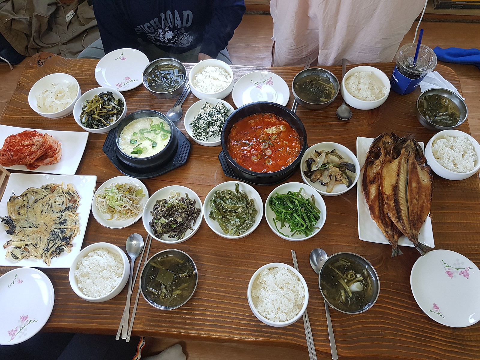 가족들에게 칭찬받은 세화의 *을 2