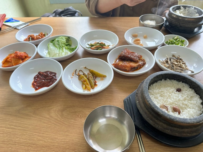 고목나무집 이미지