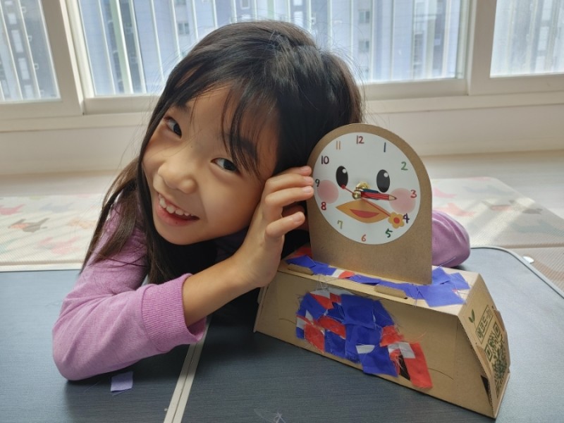  업사이클링 초등만들기 환경교육은 에코드인 친환경 키트는 버려지는 현수막을 재탄생시키는 펭귄시계 만들기