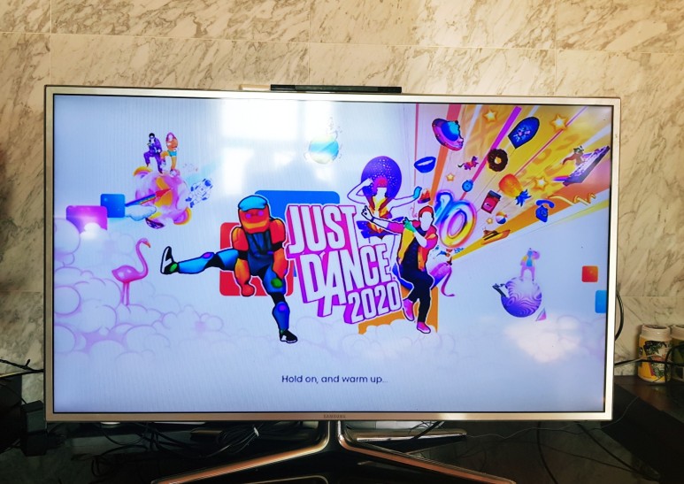 중고 닌텐도의 임기를 구입하여 We Sports, Mario Kart, Just Dance를 홈 게임으로 즐기십시오. 20