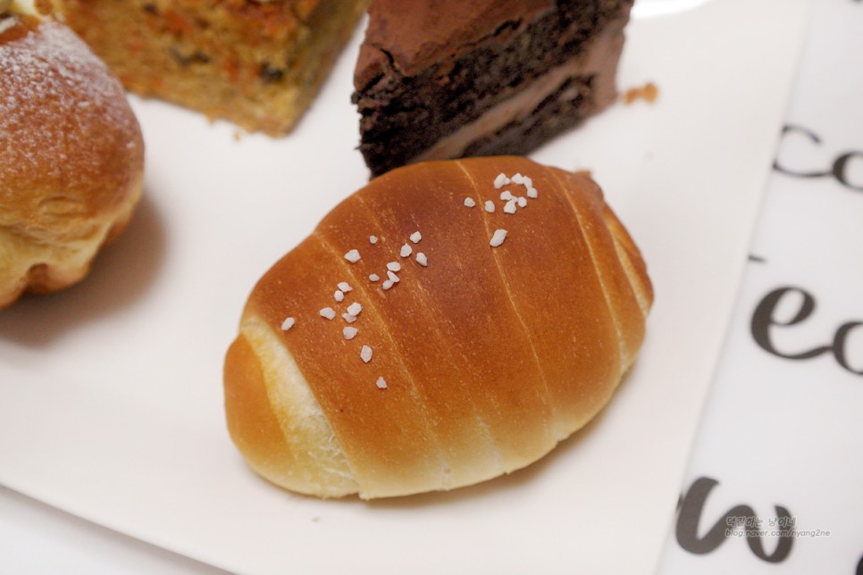 당근 케이크 남포동 빵 맛집 : 아치베이커리 - 부산시오빵 맛집 12