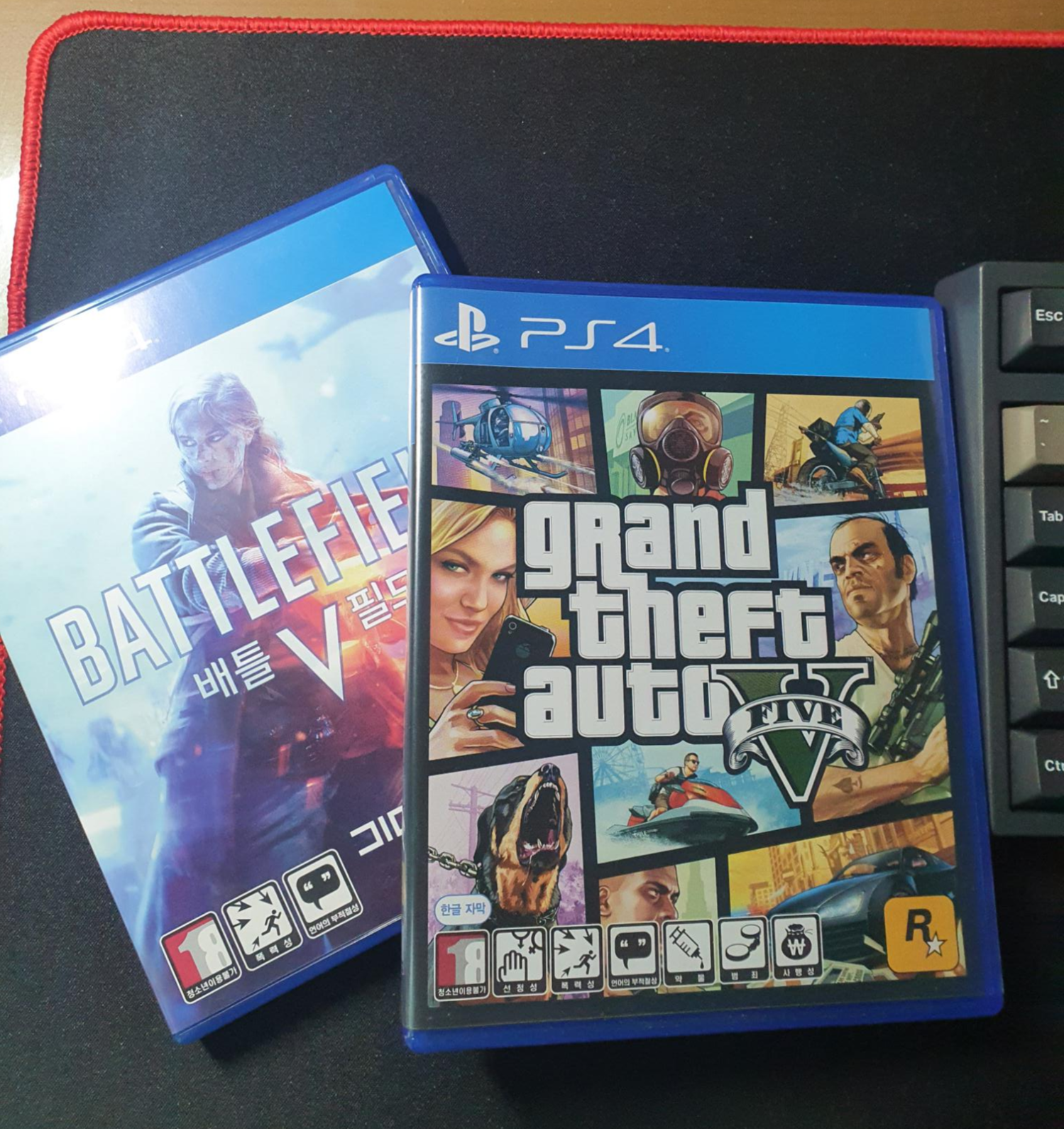 플스4 프로 GTA5와 배틀필드5 사진