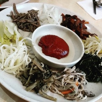 산채보리비빔밥