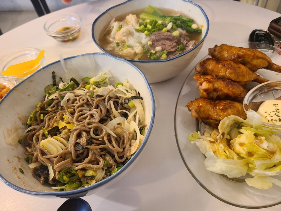  캐주얼 만두 다이닝으로 유명한 대전 대흥동 맛집 덤블링