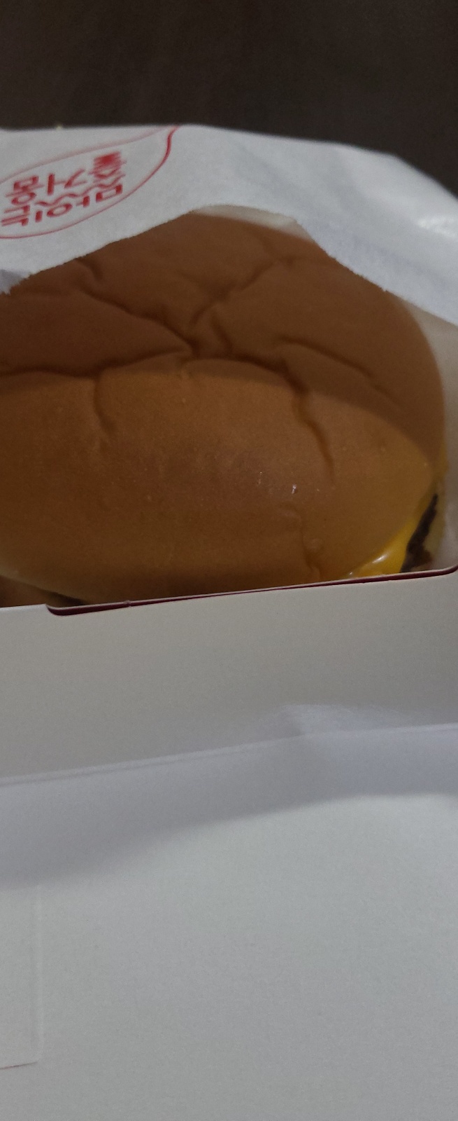 맘스터치치킨 이미지